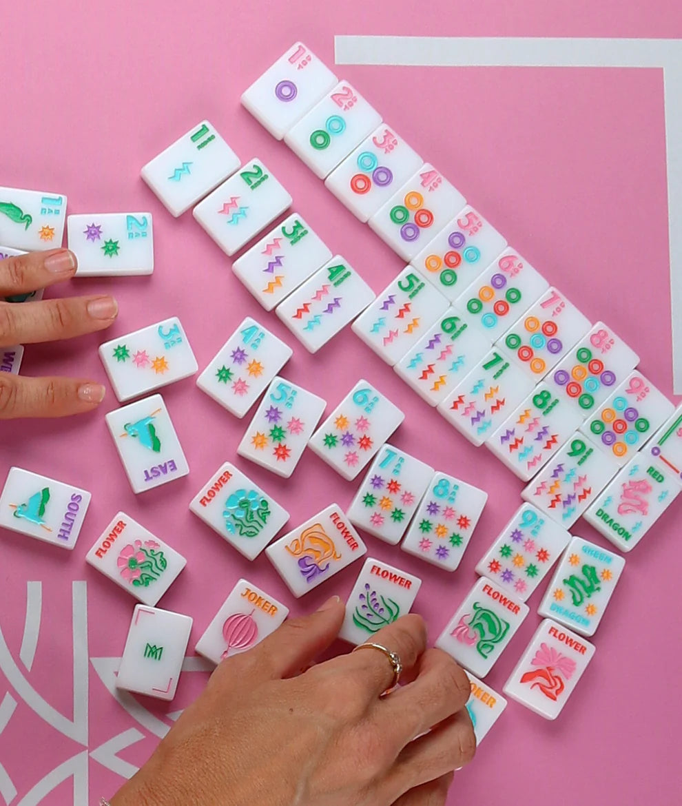 Mahjong Signature Engraved Tile Set by Amahj Line - White