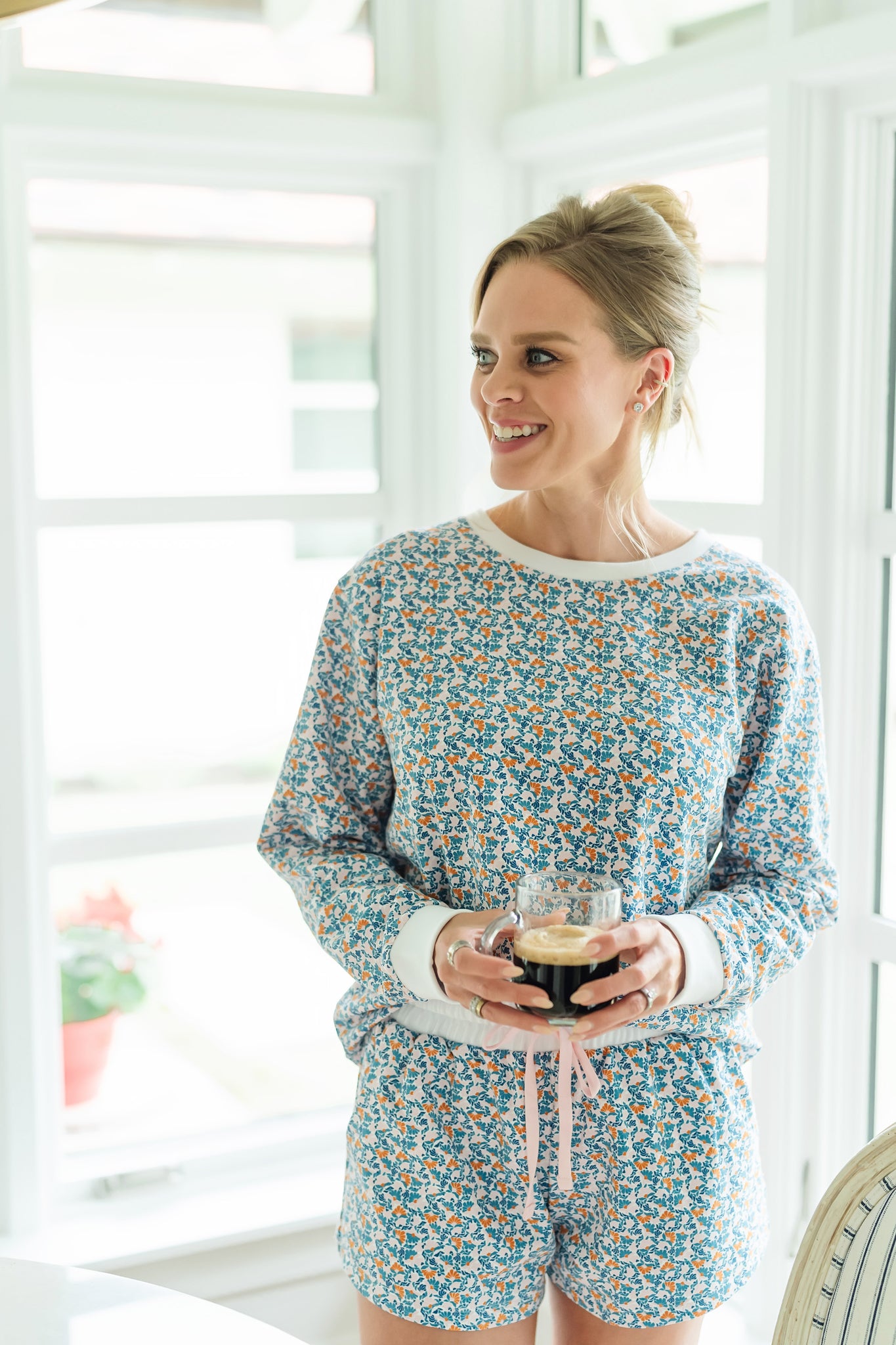 Janann Women's Sweatshirt Short Set - Autumn Blooms