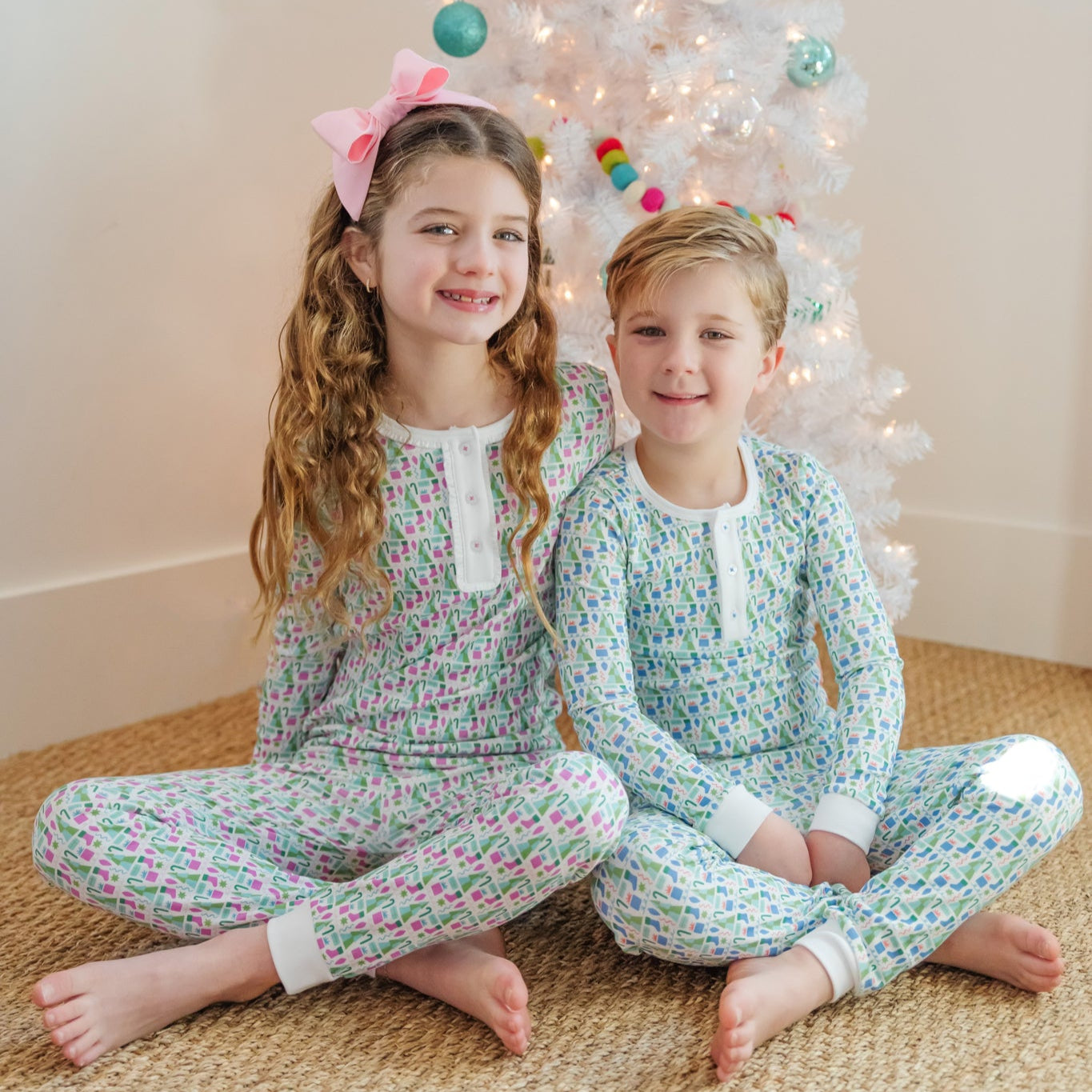 Alden Girls' Pajama Pant Set - Mod Holiday Pink stylish kids outfit collection