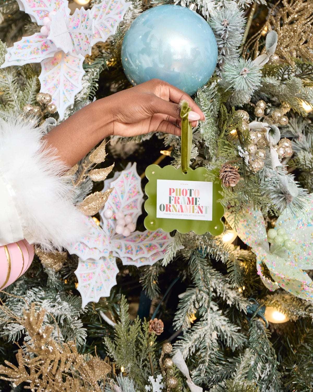 Mini Frame Ornament - Kiwi stylish kids outfit collection