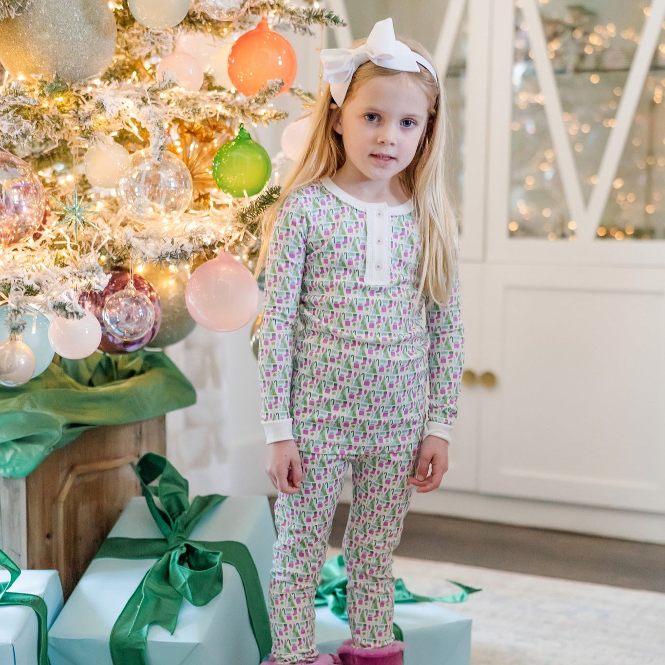 Buy Alden Girls' Pajama Pant Set - Mod Holiday Pink kids clothing online