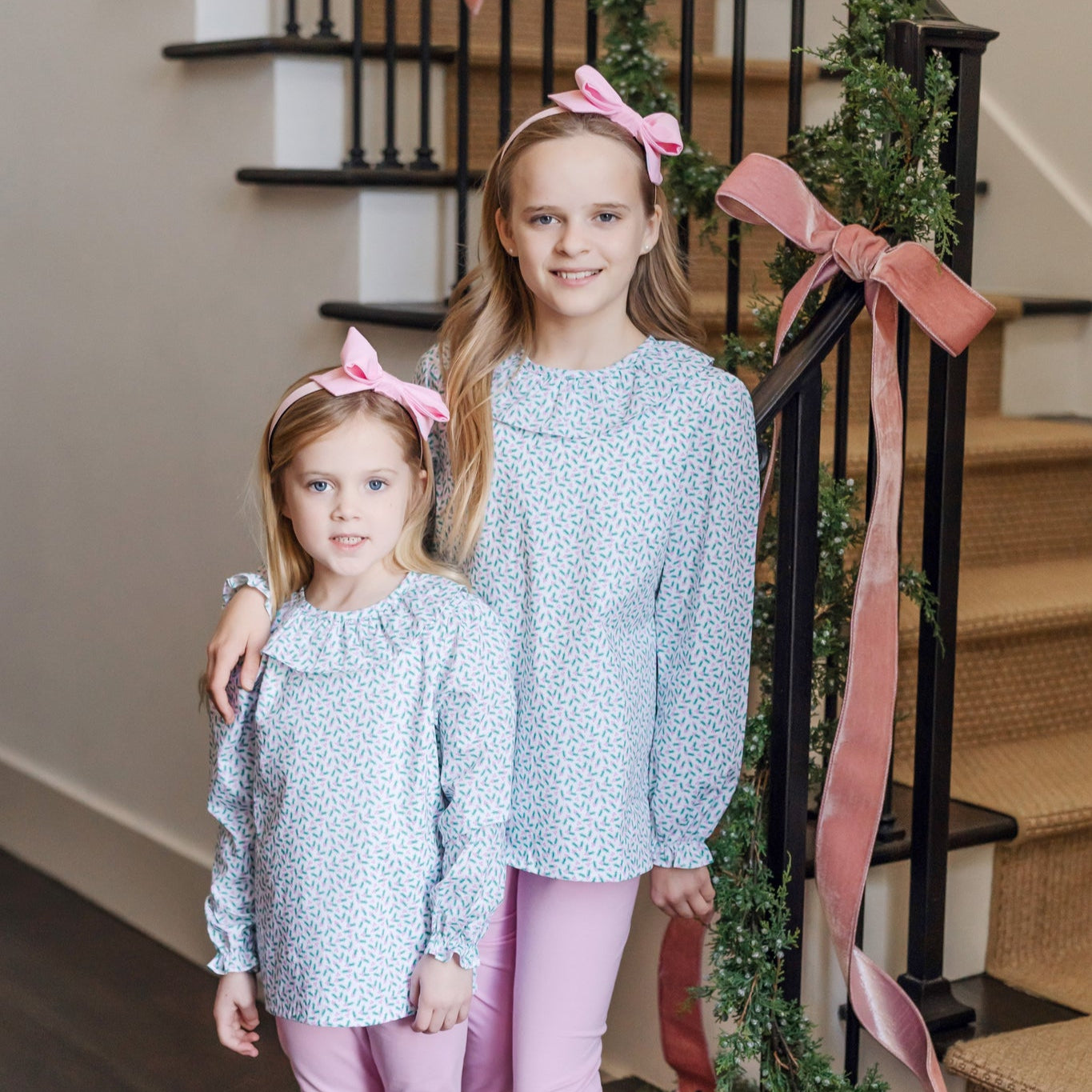 Emma Set Girls' Legging Set - Holly Holiday