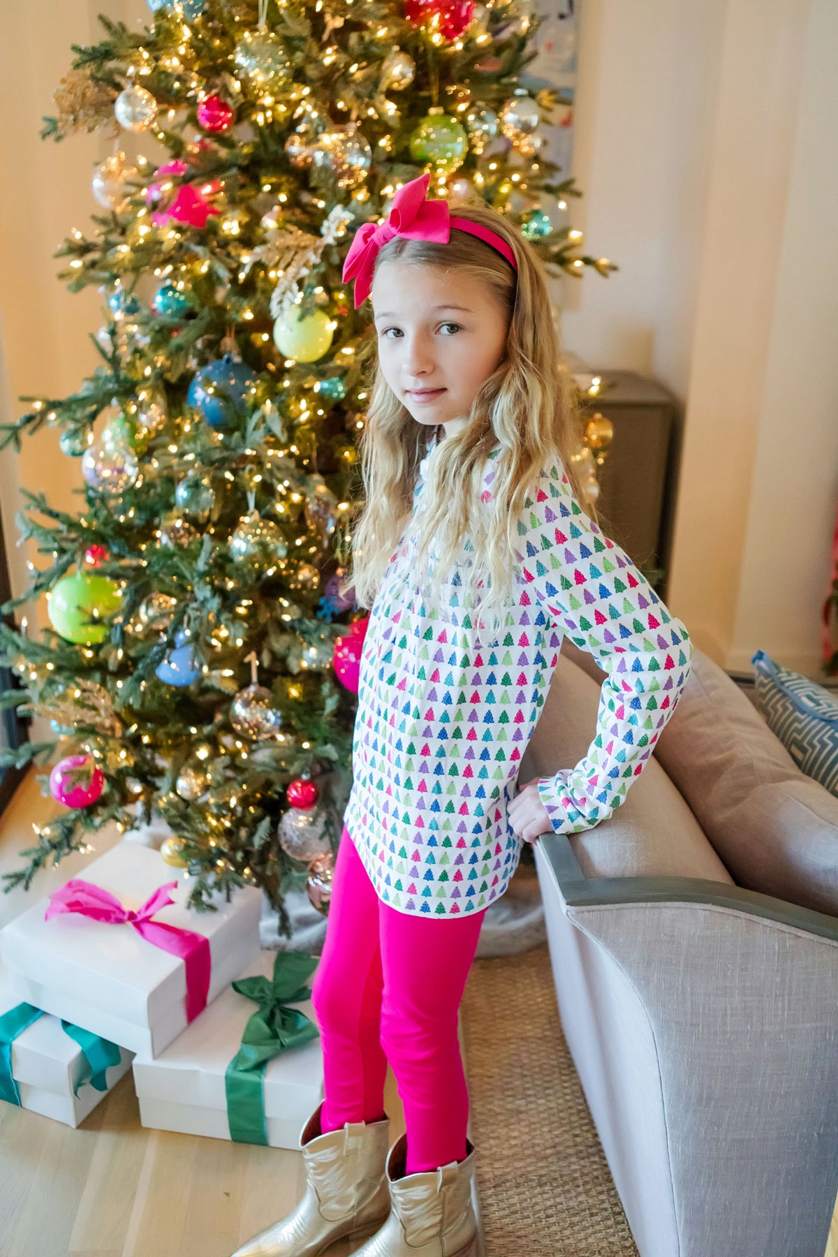 Ivy Girls' Legging Set Christmas Tree Bright outfit perfect for everyday wear