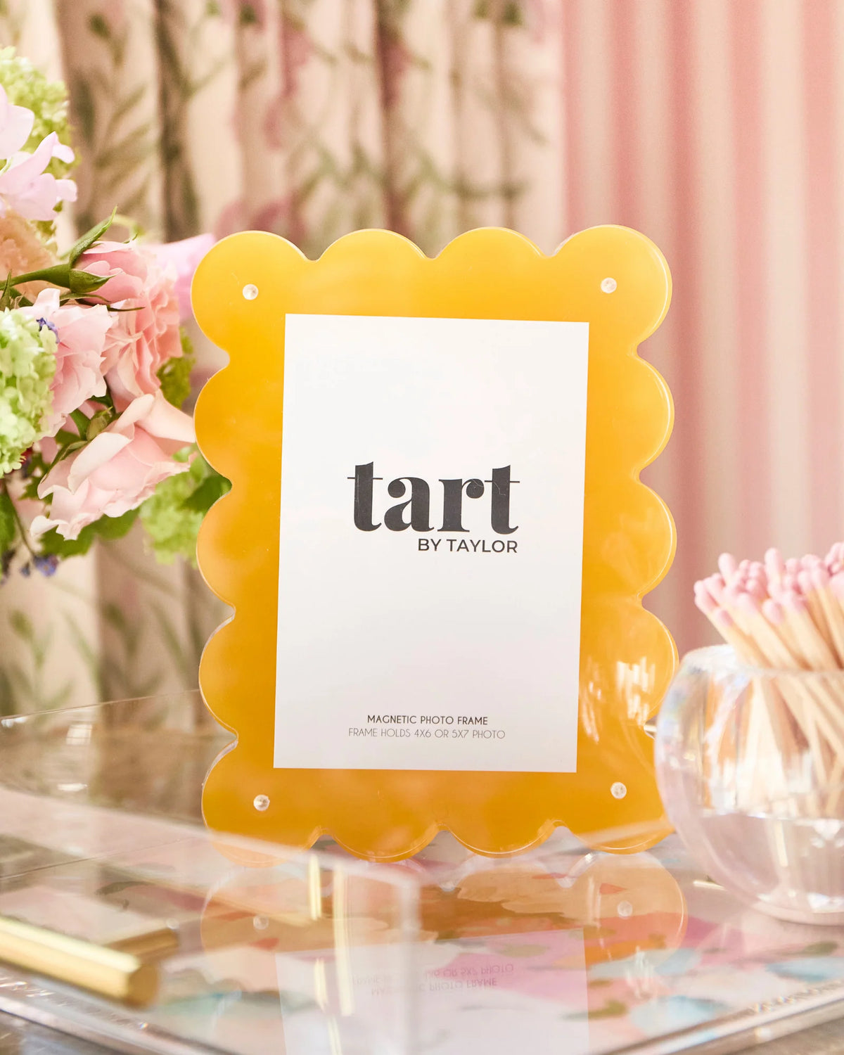 Acrylic Picture Frame - Mango outfit perfect for everyday wear